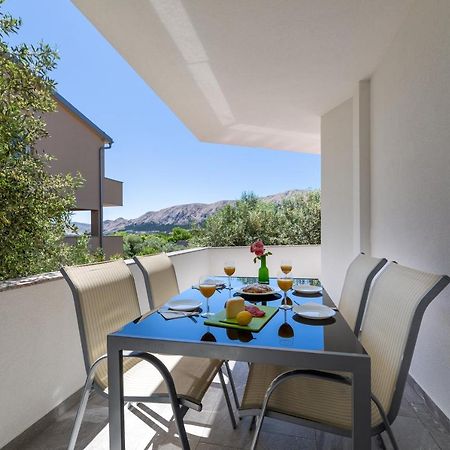 Apartments Lucija Baška Eksteriør bilde