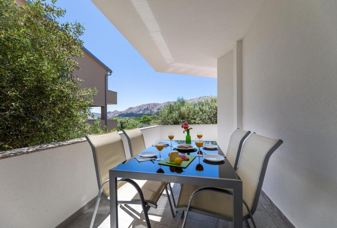 Apartments Lucija Baška Eksteriør bilde